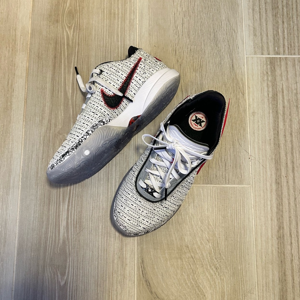 Nike Lebron Pink Diamond Collection  Lebron 20